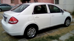 NISSAN TIIDA 2015