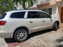 SE VENDE CAMIONETA BUICK ENCLAVE