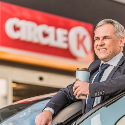 Solicitamos Lider Comisionista.