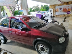 chevy2001 pop, 2 puertas, 4 cilindros ,clima , factura empresa