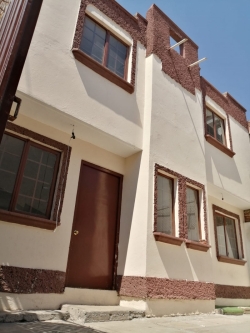 CASA MOMOXPAN FRACCIONAMIENTO MOMOXPAN 1