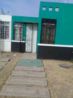 Prados de la cañada casa renta