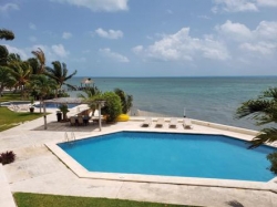 Villa en Cancun a la orilla del mar