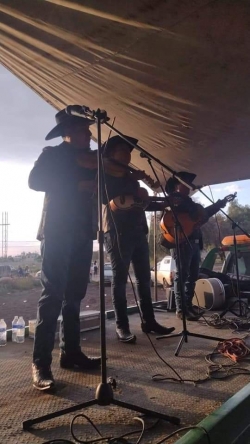 TRIO HUASTECO PARA CONTRATAR EN FIESTAS CDMX