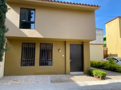 SE RENTA CASA HABITACION 3 REC. ZONA PONIENTE OAXACA $7500